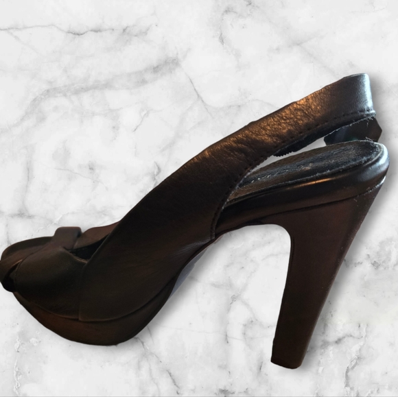 Black High Heels - Picture 6 of 7